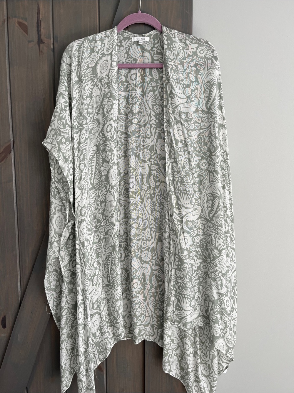 Light Green Open-Front Women’s Kimono